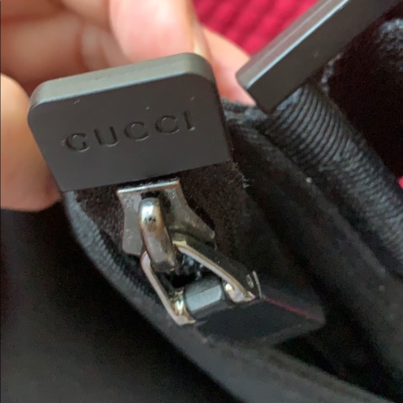 Preloved Authentic Gucci Vintage Crossbody Bag - Picture 5 of 8